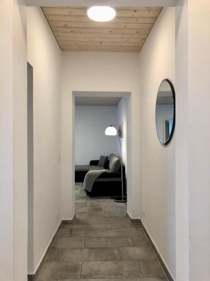 Erdgeschoss-Appartement Mit Seeblick Ahrensbok Exterior photo